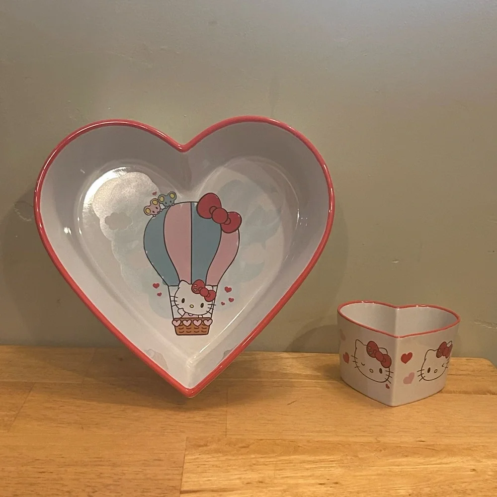 HELLO KITTY Ceramic Heart Baking Dish & Ceramic Heart Ramekin Set Made By Sanrio